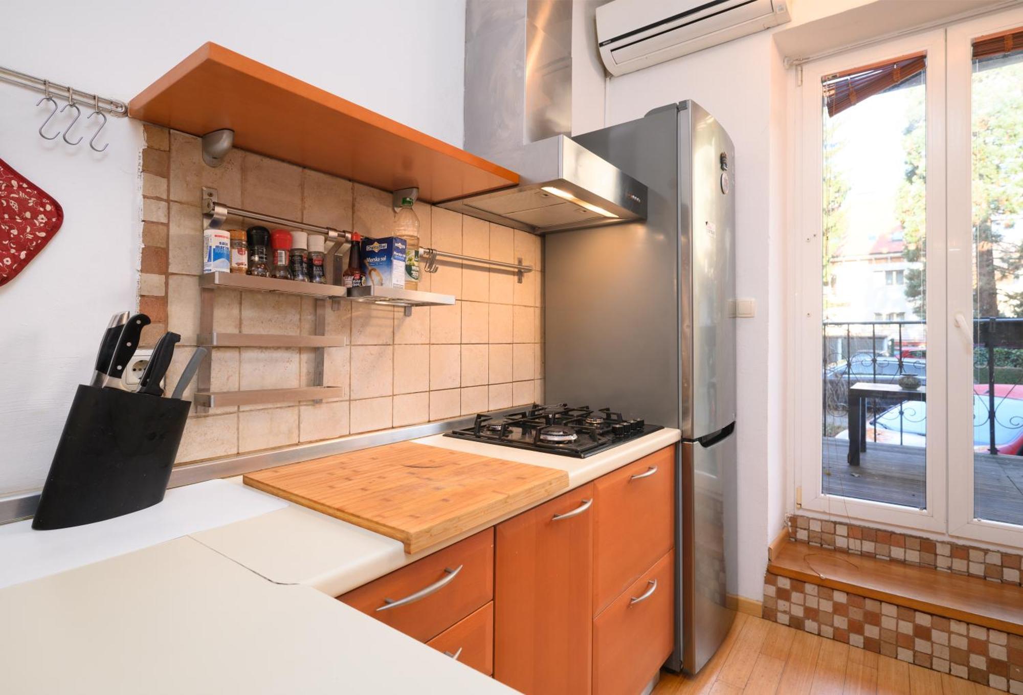 Urban View Apartment With Free Parking Ljubljana Bagian luar foto